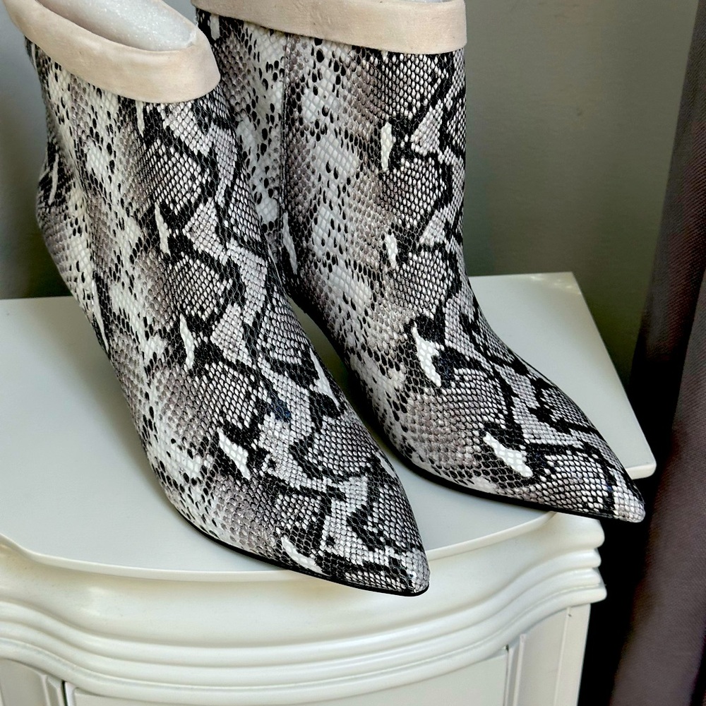 Sexy Leather Heel Booties.